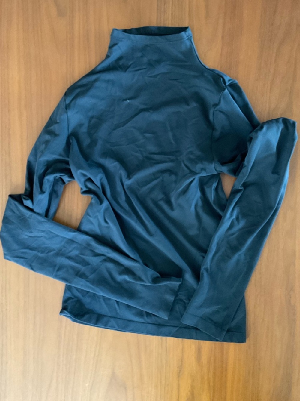 Skims Onyx Fits Everybody Turtleneck, EUC - Picture 5 of 6